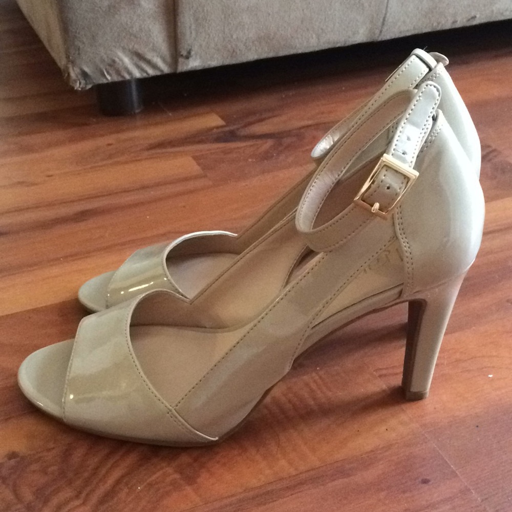 Franco Sarto Nude Heels